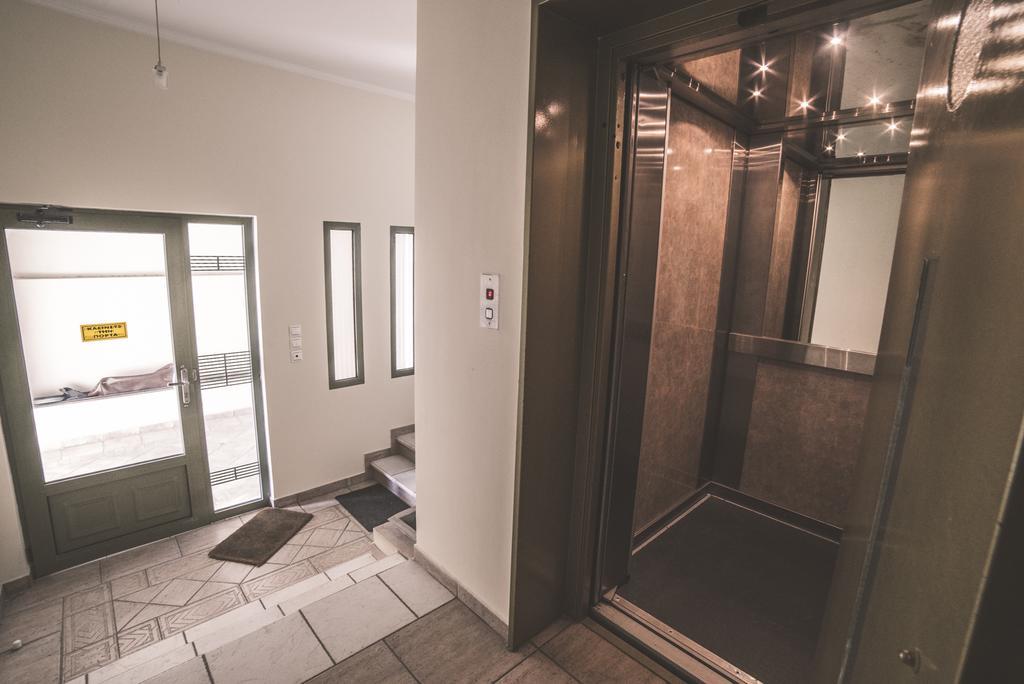 Nefeli City Apartments Patras Dış mekan fotoğraf